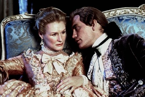 Glenn Close og John Malkovich i Dangerous Liaisons (1988).